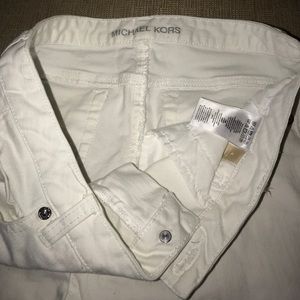 MK Ankle white pants